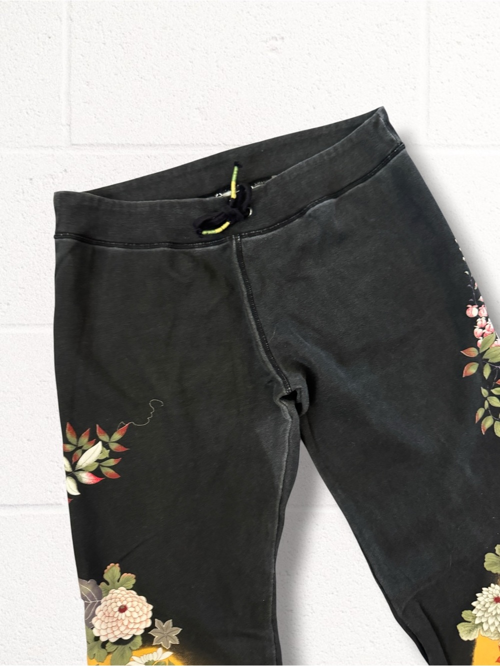 Vintage Y2K Paparazzi Asian Floral Print Sweatpants Low Rise - Picture 2 of 12